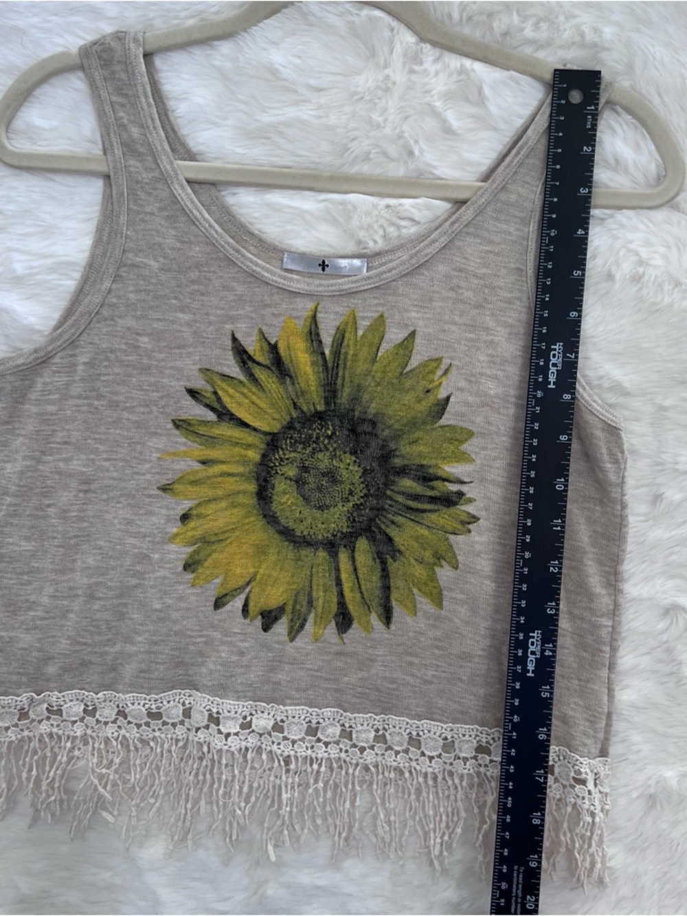 Blu Planet Beige Tank with Yellow Sunflower Graphic - Picture 3 of 6